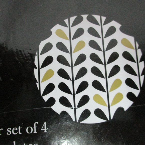 Macy's Designer Set 4 Dessert Salad Appetizer Plates 14K Gold Embellished 6” NEW - Picture 11 of 12